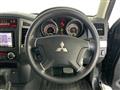 2014 Mitsubishi Pajero