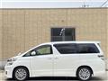 2013 Toyota Vellfire