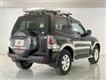 2017 Mitsubishi Pajero