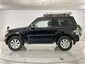 2017 Mitsubishi Pajero