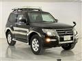 2017 Mitsubishi Pajero