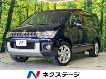 2011 Mitsubishi Delica D5