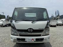 2012 Hino Dutro