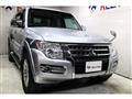 2016 Mitsubishi Pajero