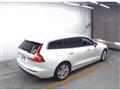 2020 Volvo V60