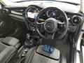 2021 BMW MINI