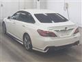 2019 Toyota Crown Hybrid