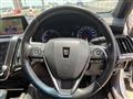 2019 Toyota Crown Hybrid