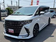 2025 Toyota Alphard Hybrid