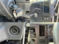 2013 Isuzu Elf Truck