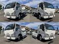 2019 Isuzu Elf Truck