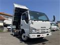 2012 Isuzu Elf Truck