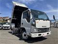 2017 Isuzu Elf Truck