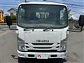 2019 Isuzu Elf Truck