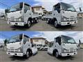 2011 Isuzu Elf Truck
