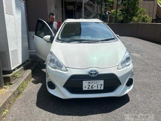 2015 Toyota AQUA