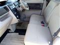 2013 Daihatsu Tanto