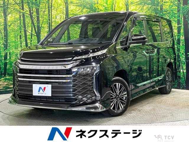 2022 Toyota Voxy