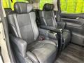 2018 Toyota Alphard Hybrid