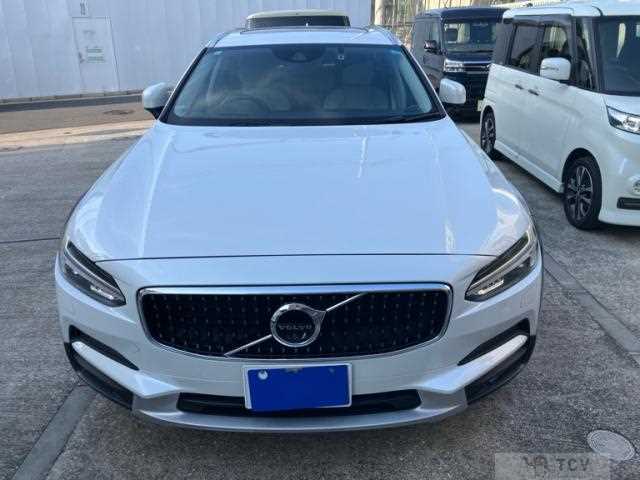 2018 Volvo V90