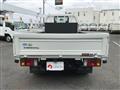 2019 Isuzu Elf Truck