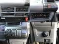 2002 Isuzu Elf Truck