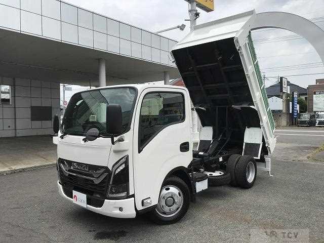 2024 Isuzu Elf Truck