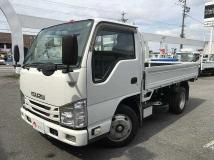 2015 Isuzu Elf Truck