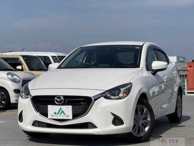 2018 Mazda Demio