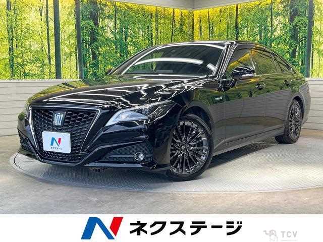 2020 Toyota Crown Hybrid