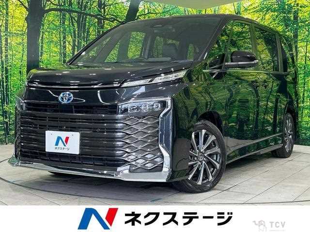2023 Toyota Voxy
