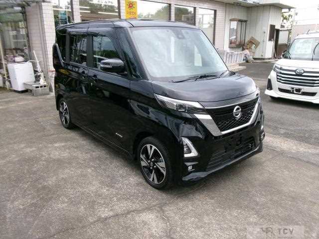 2023 Nissan ROOX
