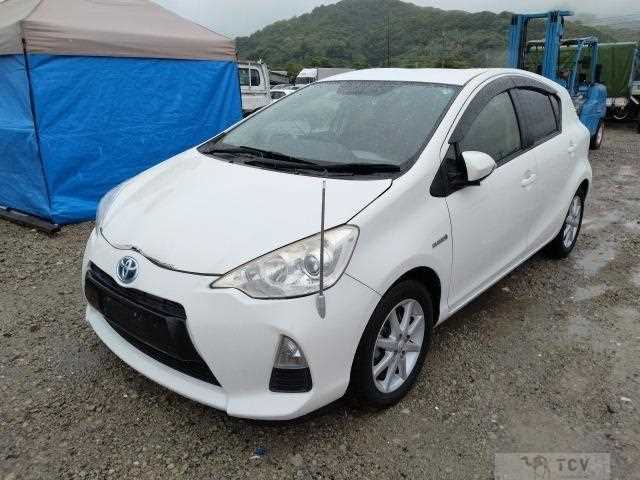 2013 Toyota AQUA