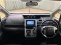 2013 Toyota Voxy