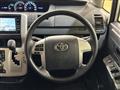 2013 Toyota Voxy