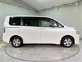 2013 Toyota Voxy