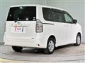 2013 Toyota Voxy