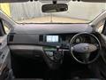 2005 Toyota Isis