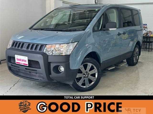 2011 Mitsubishi Delica D5