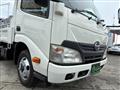 2013 Hino Dutro