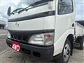 2005 Hino Dutro