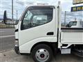 2005 Hino Dutro