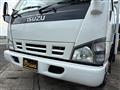 2005 Isuzu Elf Truck