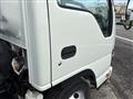 2005 Isuzu Elf Truck
