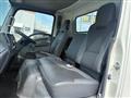 2010 Isuzu Elf Truck