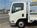 2010 Isuzu Elf Truck
