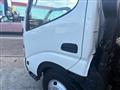 2005 Hino Dutro