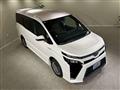 2017 Toyota Voxy