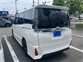 2017 Toyota Voxy