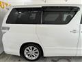 2010 Toyota Vellfire